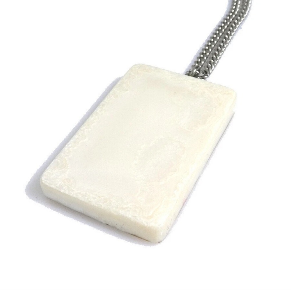 Chanel Silver and White Pearlescent Pendant Necklace - Picture 5 of 8